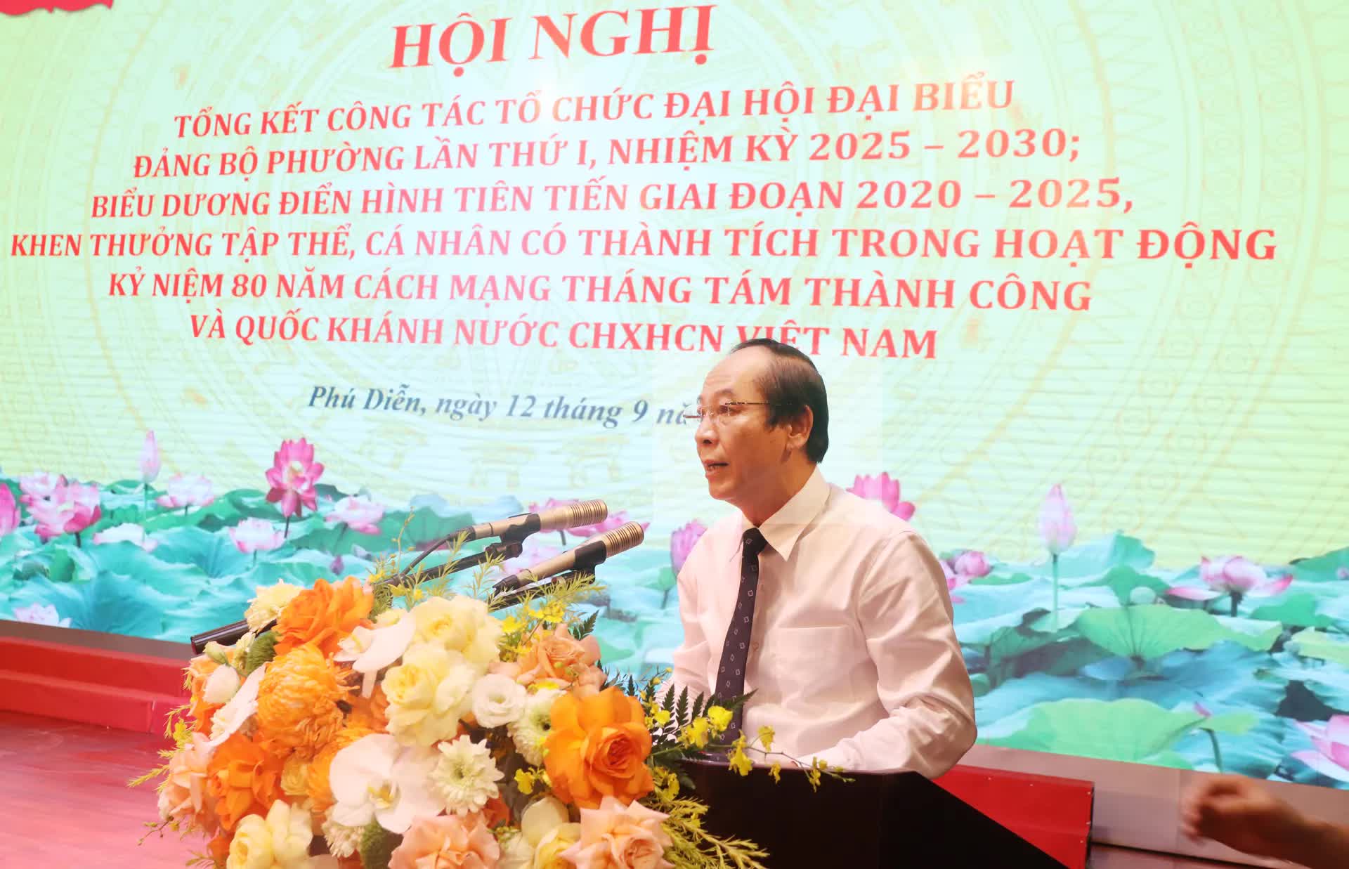 Phú Diễn tổng kết phong trào thi đua, hoạt động kỷ niệm 80 năm Cách mạng Tháng Tám- Ảnh 3.