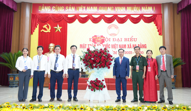Đại hội đại biểu Ủy ban MTTQ Việt Nam xã Hạ Bằng, lần thứ I, nhiệm kỳ 2025 - 2030 thành công tốt đẹp- Ảnh 4.