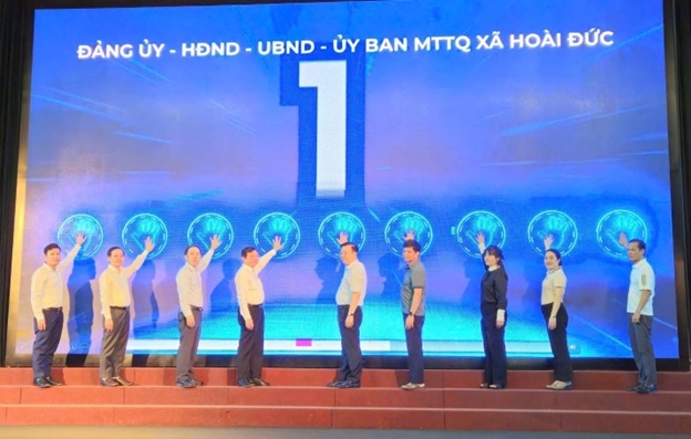 Từ phong trào "Bình dân học vụ" năm xưa đến "Bình dân học vụ số" hôm nay- Ảnh 5.
