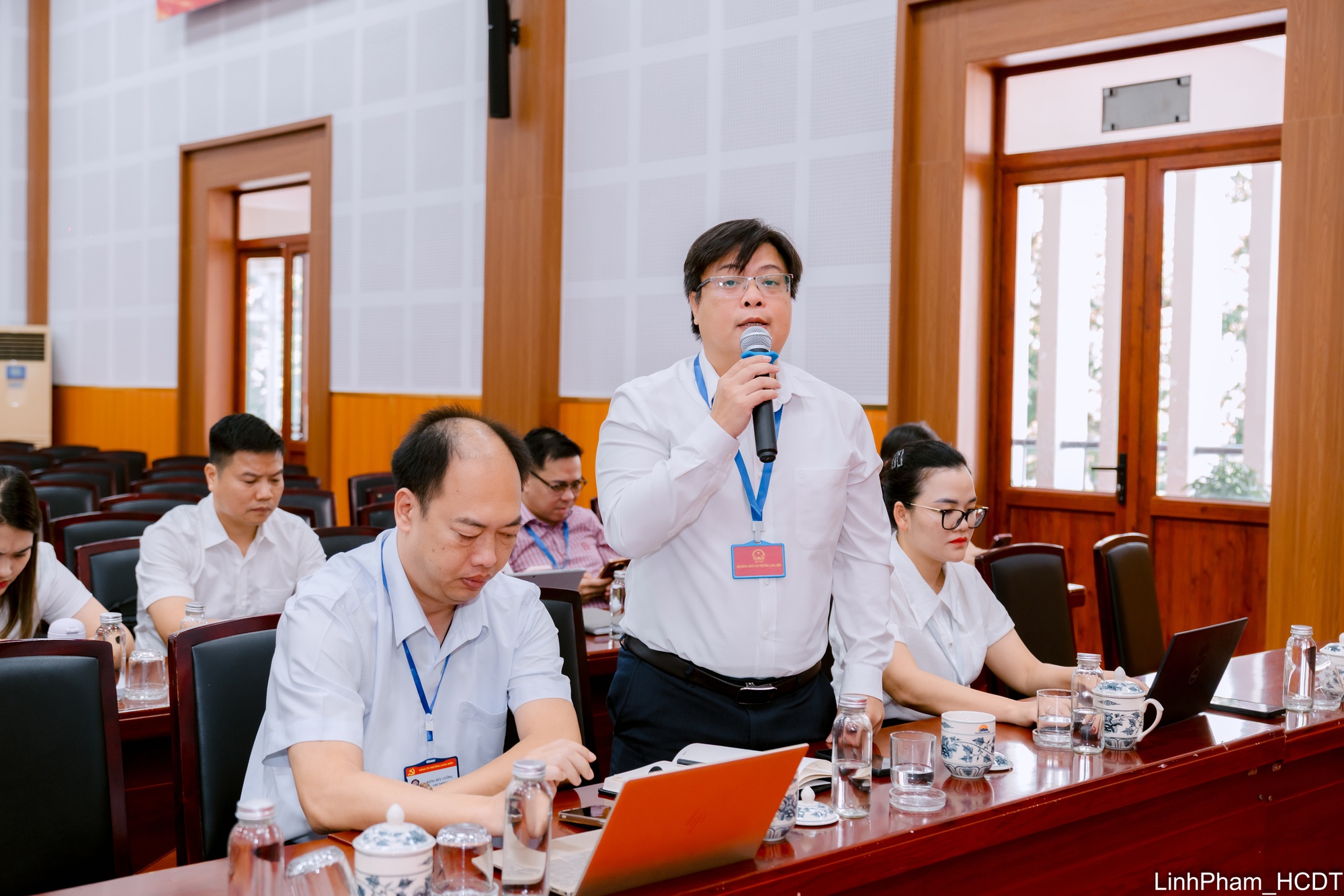 Đảng bộ Long Biên phát huy tinh thần đoàn kết, quyết tâm hoàn thành toàn diện các chỉ tiêu kinh tế - xã hội năm 2025- Ảnh 4.