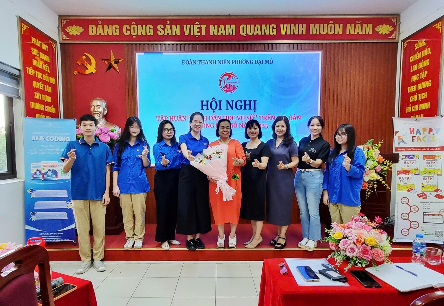 C:\Users\Admin\Desktop\Thanh niên CĐS\z6999820209492_62981b61dcdb80e482a65d61d6469cec.jpg