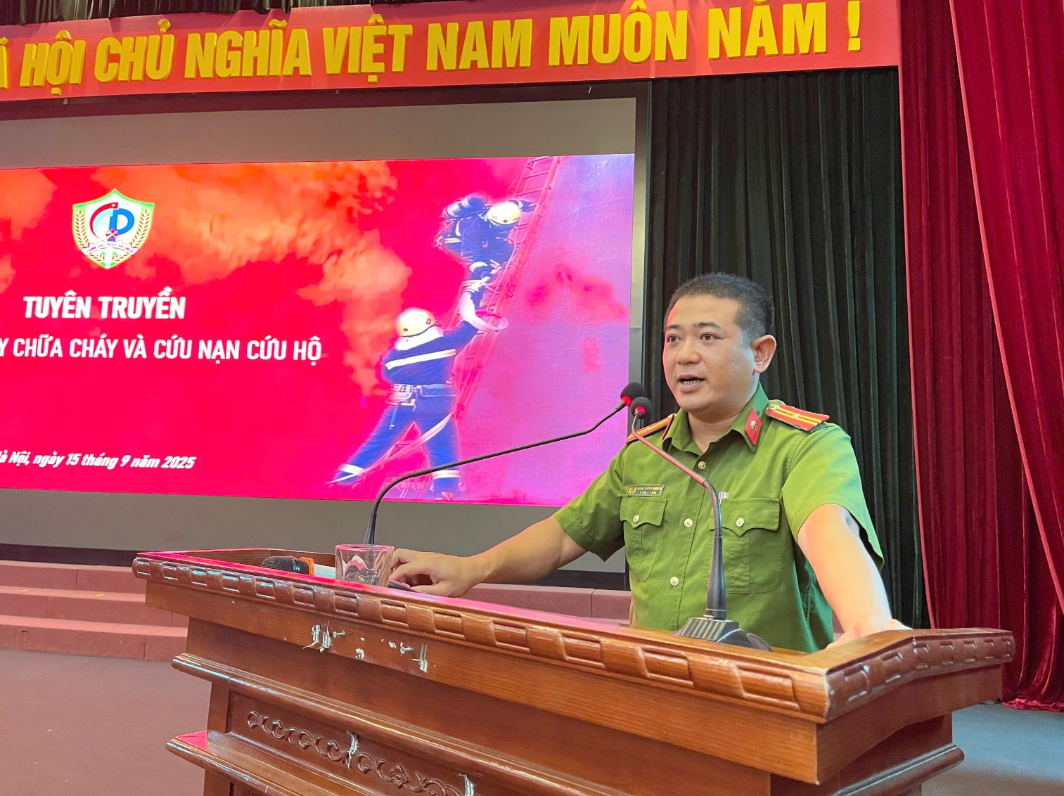 UBND xã Hoài Đức tổ chức tuyên truyền kỹ năng phòng cháy chữa cháy và cứu nạn cứu hộ năm 2025- Ảnh 2.