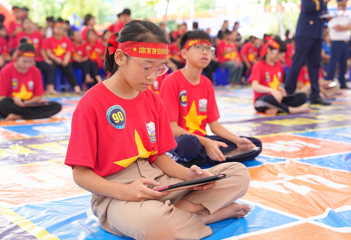 Sôi nổi Cuộc thi Em yêu biển, đảo quê hương tại xã Bình Minh, thành phố Hà Nội- Ảnh 5.