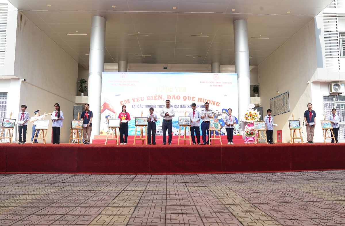 Sôi nổi Cuộc thi Em yêu biển, đảo quê hương tại xã Bình Minh, thành phố Hà Nội- Ảnh 9.
