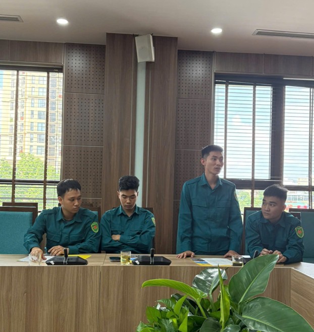 Phường Tây Hồ: Hội nghị trao Quyết định thôi thực hiện nghĩa vụ trước thời hạn tham gia Dân quân thường trực- Ảnh 4.