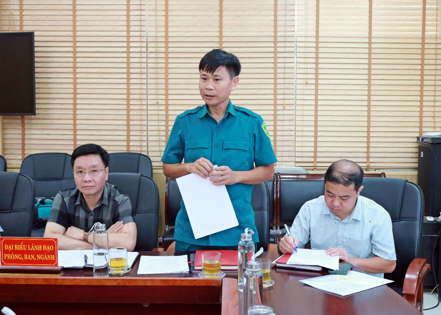Xuân Mai: Tiếp và làm việc với lãnh đạo Đảng ủy, Ban chỉ huy cụm Phòng thủ khu vực 2 – Phúc Thọ- Ảnh 2.