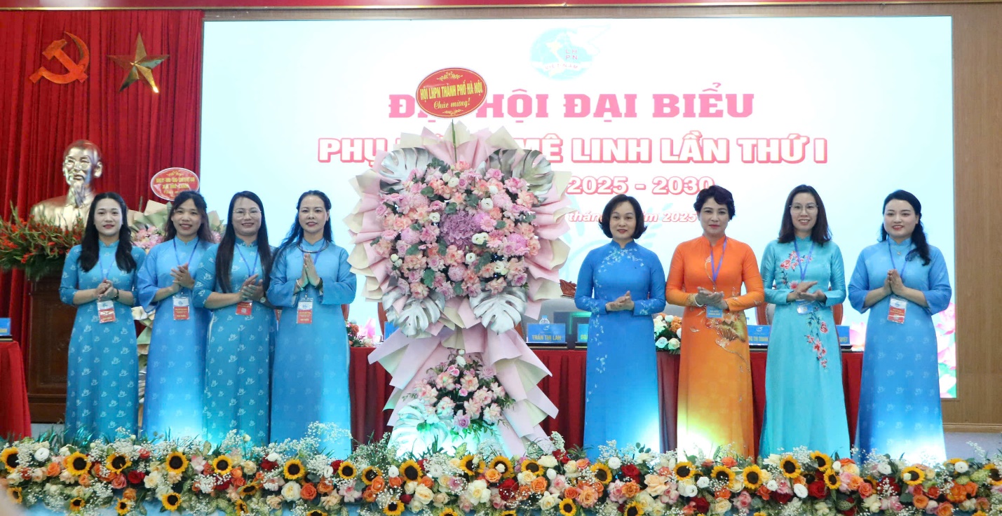 Phụ nữ Mê Linh: "Đoàn kết - Dân chủ - Đổi mới - Đột phá - Phát triển" góp phần xây dựng tổ chức Hội vững mạnh- Ảnh 3.