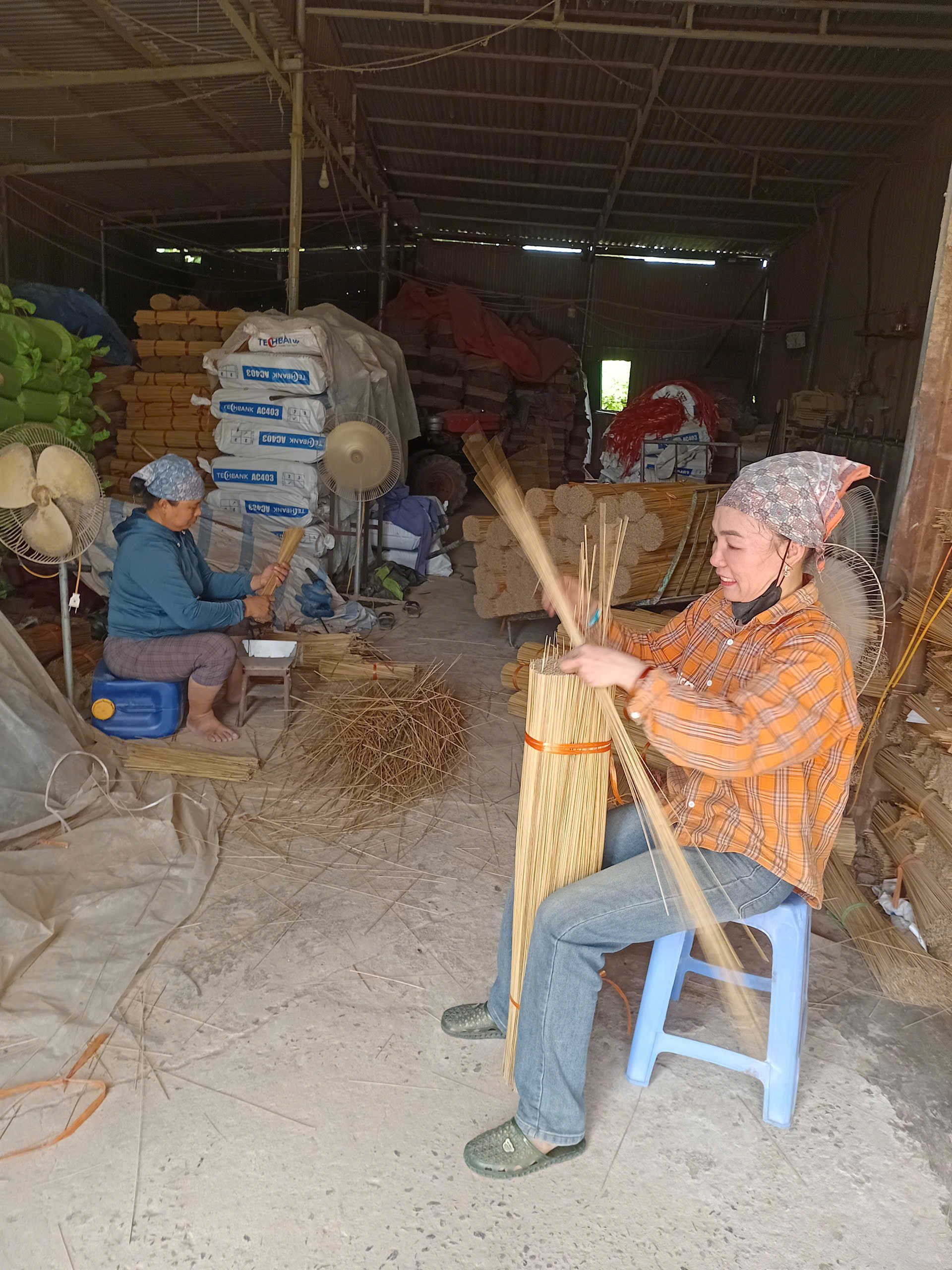 Nhịp cầu thông tin giữa Đảng, chính quyền và Nhân dân- Ảnh 3.