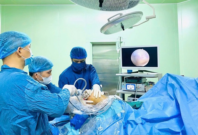 Ngành Y tế Thủ đô quyết tâm đưa Nghị quyết 72-NQ/TW vào cuộc sống - Vì một Hà Nội khỏe mạnh, hạnh phúc- Ảnh 4.