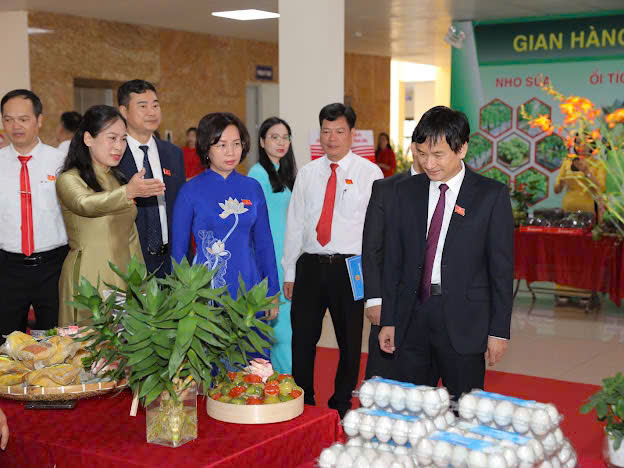 Khí thế đoàn kết, niềm tin mới từ Đại hội đại biểu MTTQ Việt Nam xã Phúc Thọ nhiệm kỳ 2025–2030- Ảnh 15.