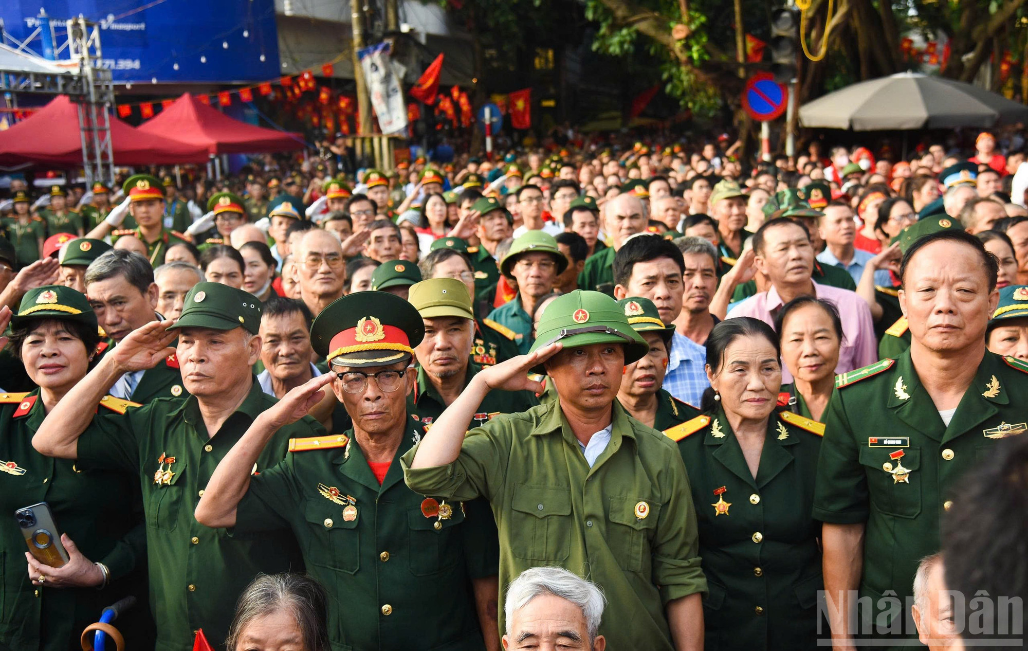 [Ảnh] Toàn cảnh lễ diễu binh, diễu hành kỷ niệm 80 năm Cách mạng Tháng Tám thành công và Quốc khánh 2/9- Ảnh 25.