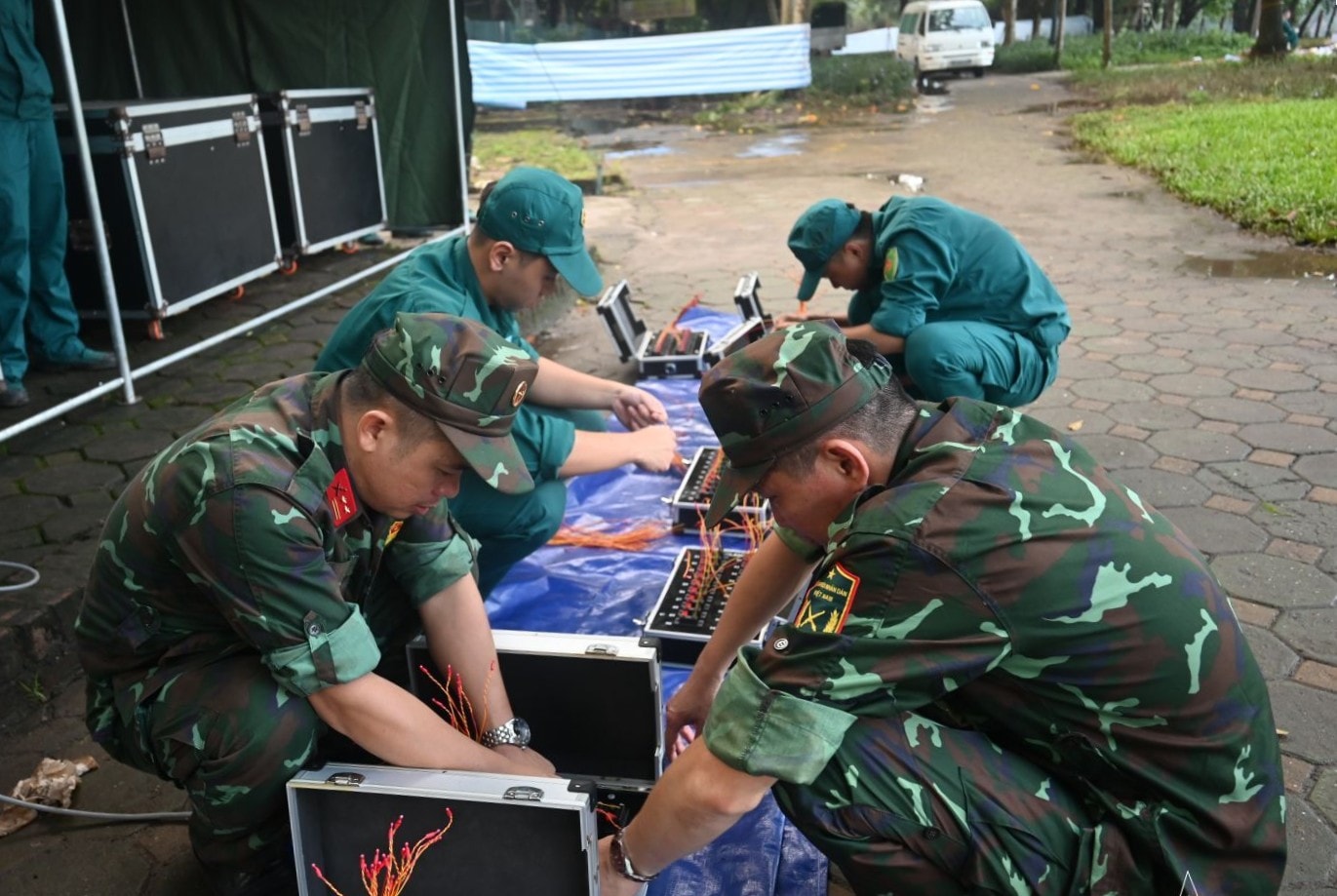 Sẵn sàng cho màn pháo hoa rực rỡ chào mừng 80 năm Quốc khánh- Ảnh 3.