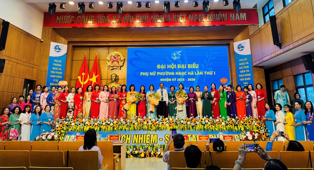 Hội LHPN phường Ngọc Hà phấn đấu có nhiều hơn nữa gương phụ nữ là người tốt, việc tốt điển hình cấp thành phố- Ảnh 7.