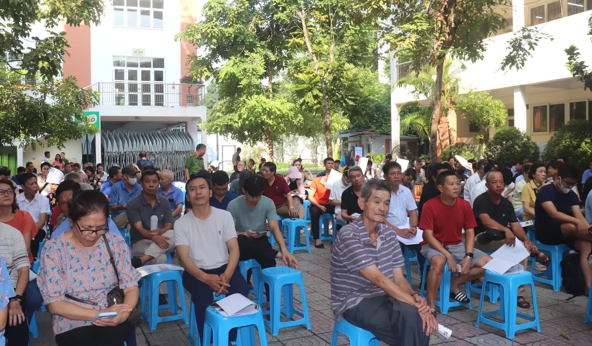 Phường Hai Bà Trưng: Tăng hướng dẫn để cán bộ cơ sở, chủ hộ kinh doanh trở thành tuyên truyền viên phòng cháy, chữa cháy- Ảnh 3.