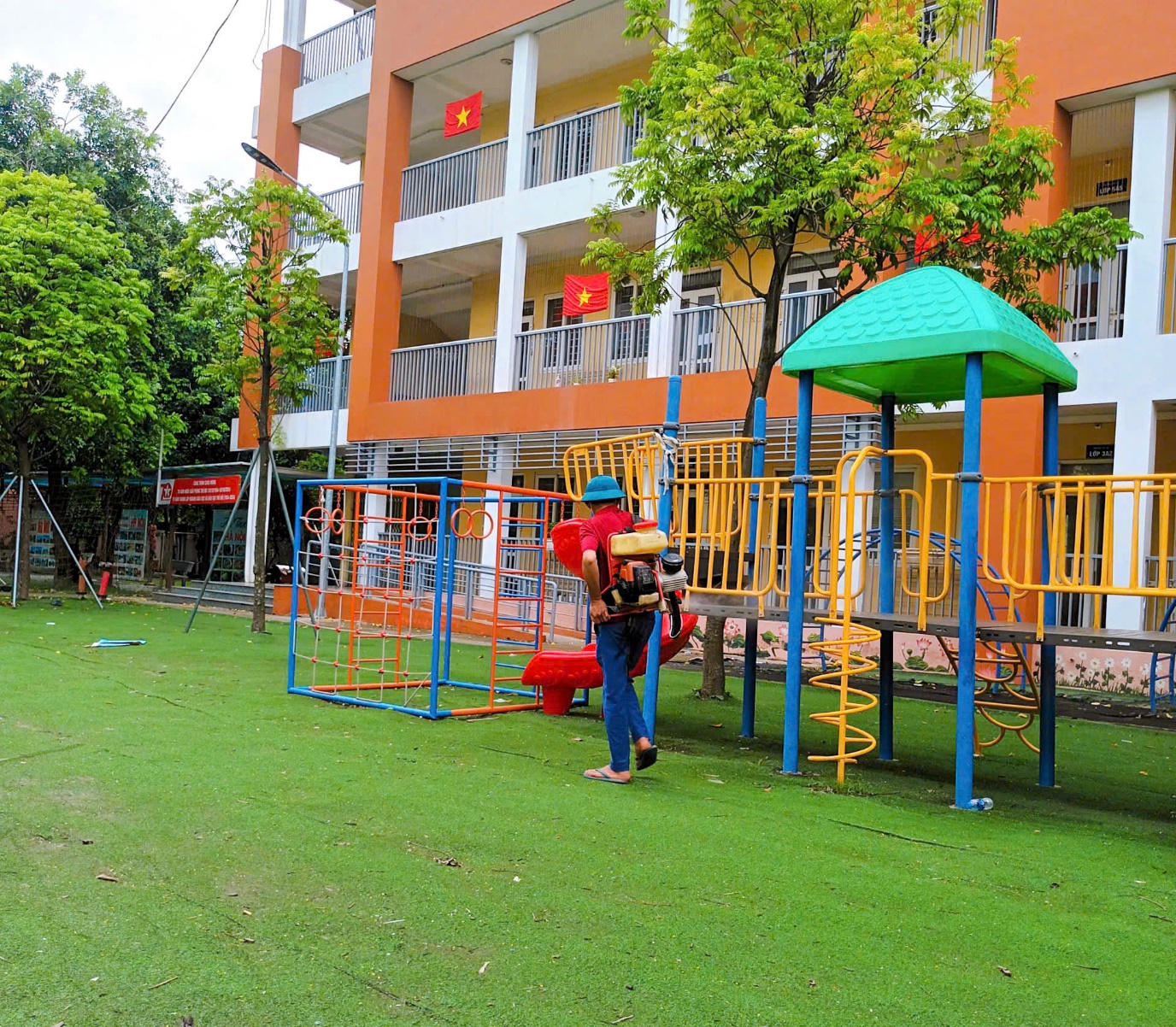 Phường Thanh Liệt nỗ lực kiểm soát dịch sốt xuất huyết- Ảnh 3.
