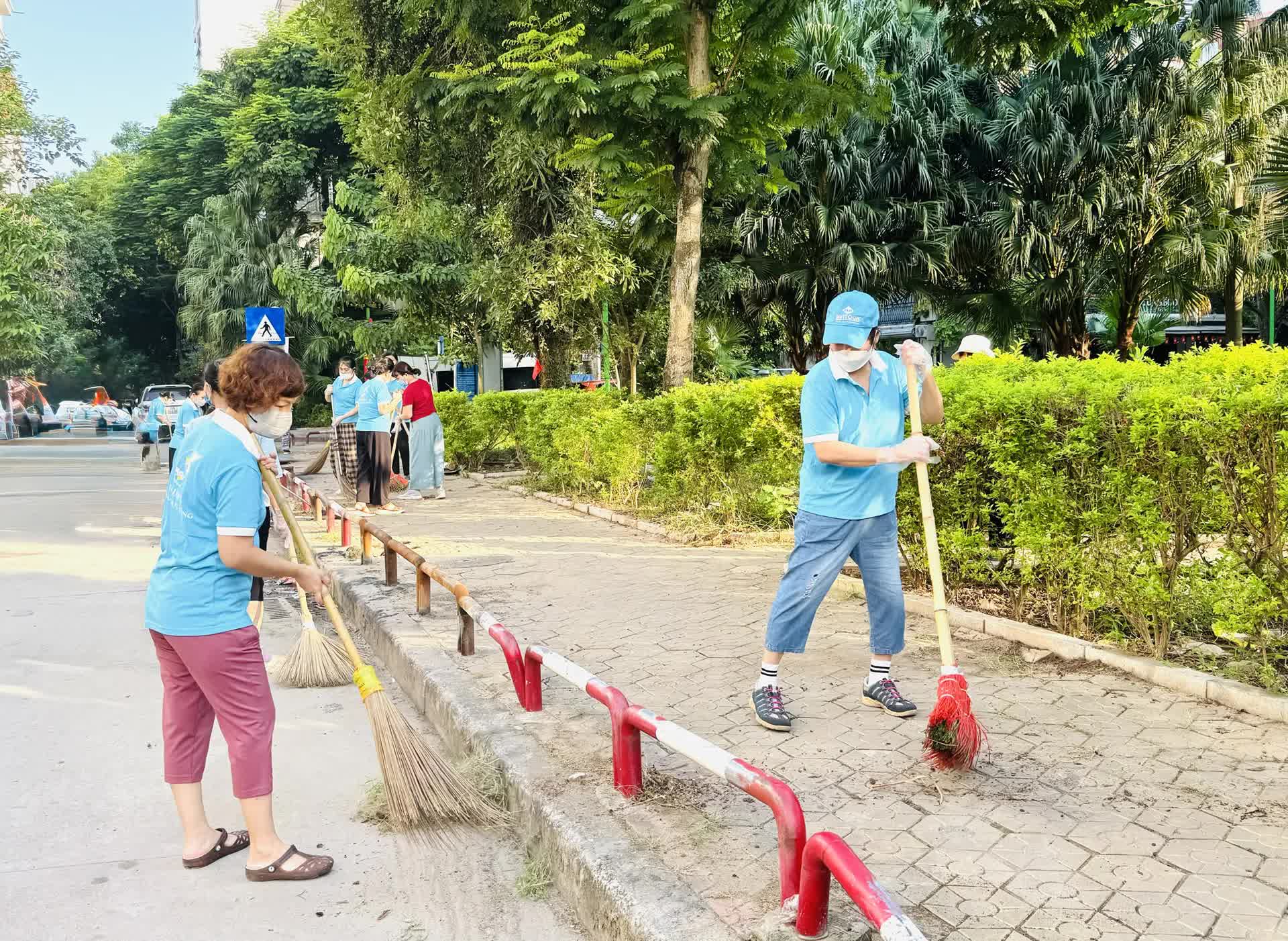 Phường Đống Đa chung tay nâng cao chất lượng không gian xanh ở các công viên- Ảnh 1.