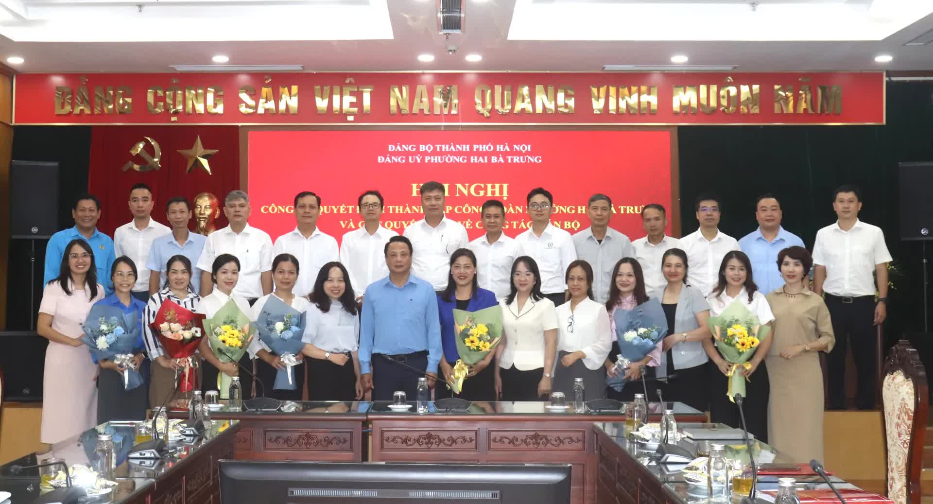 Phường Hai Bà Trưng công bố thành lập Công đoàn phường, các quyết định công tác cán bộ- Ảnh 7.