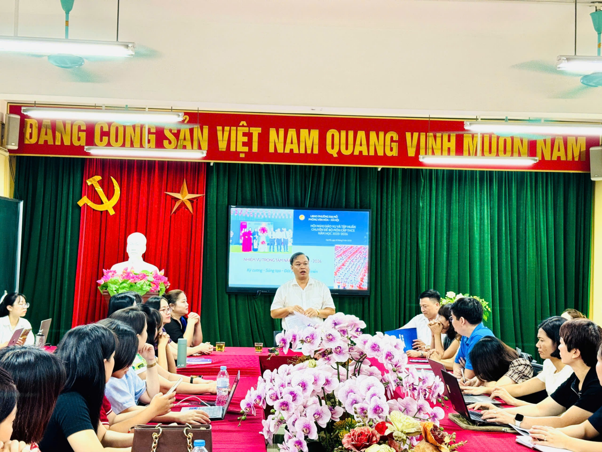 Phường Đại Mỗ triển khai hội nghị giáo vụ đầu năm học 2025-2026 cấp Trung học cơ sở- Ảnh 2.