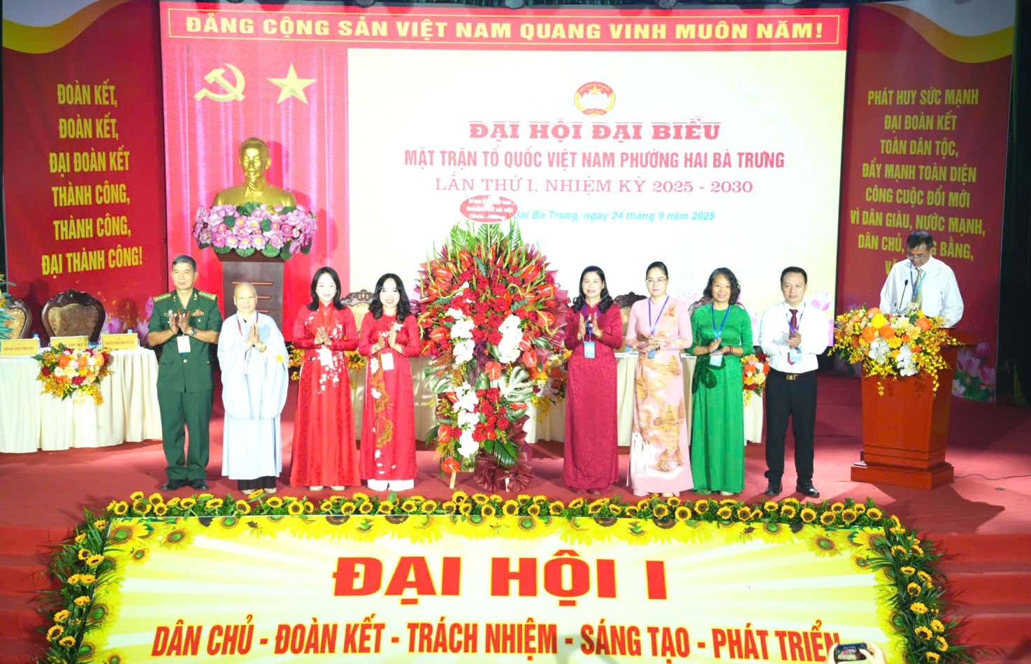 MTTQ Việt Nam phường Hai Bà Trưng triển khai hiệu quả các mô hình thi đua dân vận khéo- Ảnh 5.