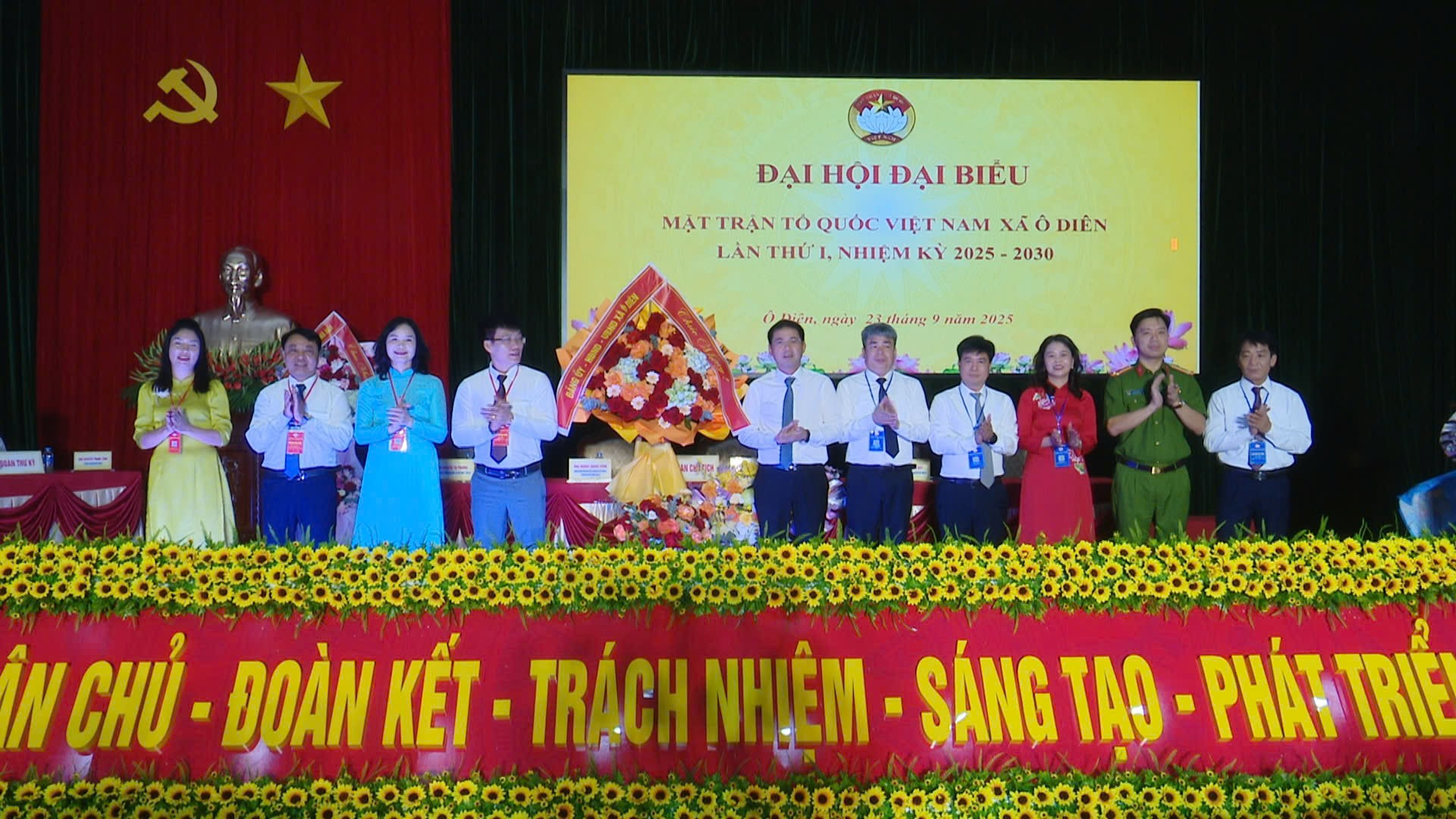 Đại hội Đại biểu Mặt trận Tổ quốc xã Ô Diên lần thứ nhất, nhiệm kỳ 2025 – 2030 thành công tốt đẹp.- Ảnh 1.