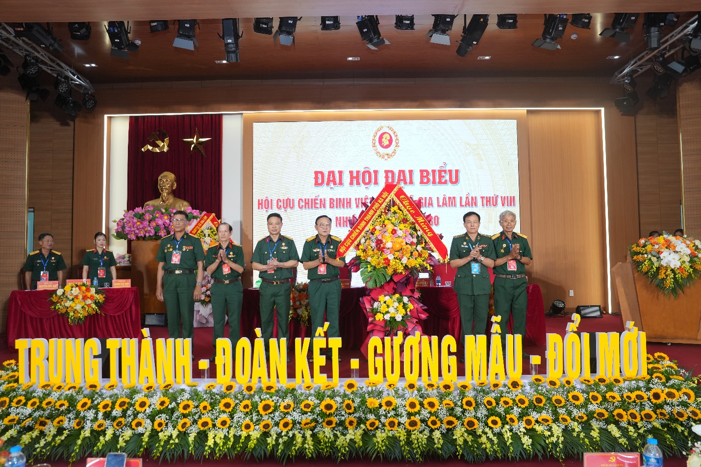 ĐẠI HỘI ĐẠI BIỂU HỘI CỰU CHIẾN BINH XÃ GIA LÂM LẦN THỨ VIII, NHIỆM KỲ 2025 – 2030 THÀNH CÔNG TỐT ĐẸP- Ảnh 4.