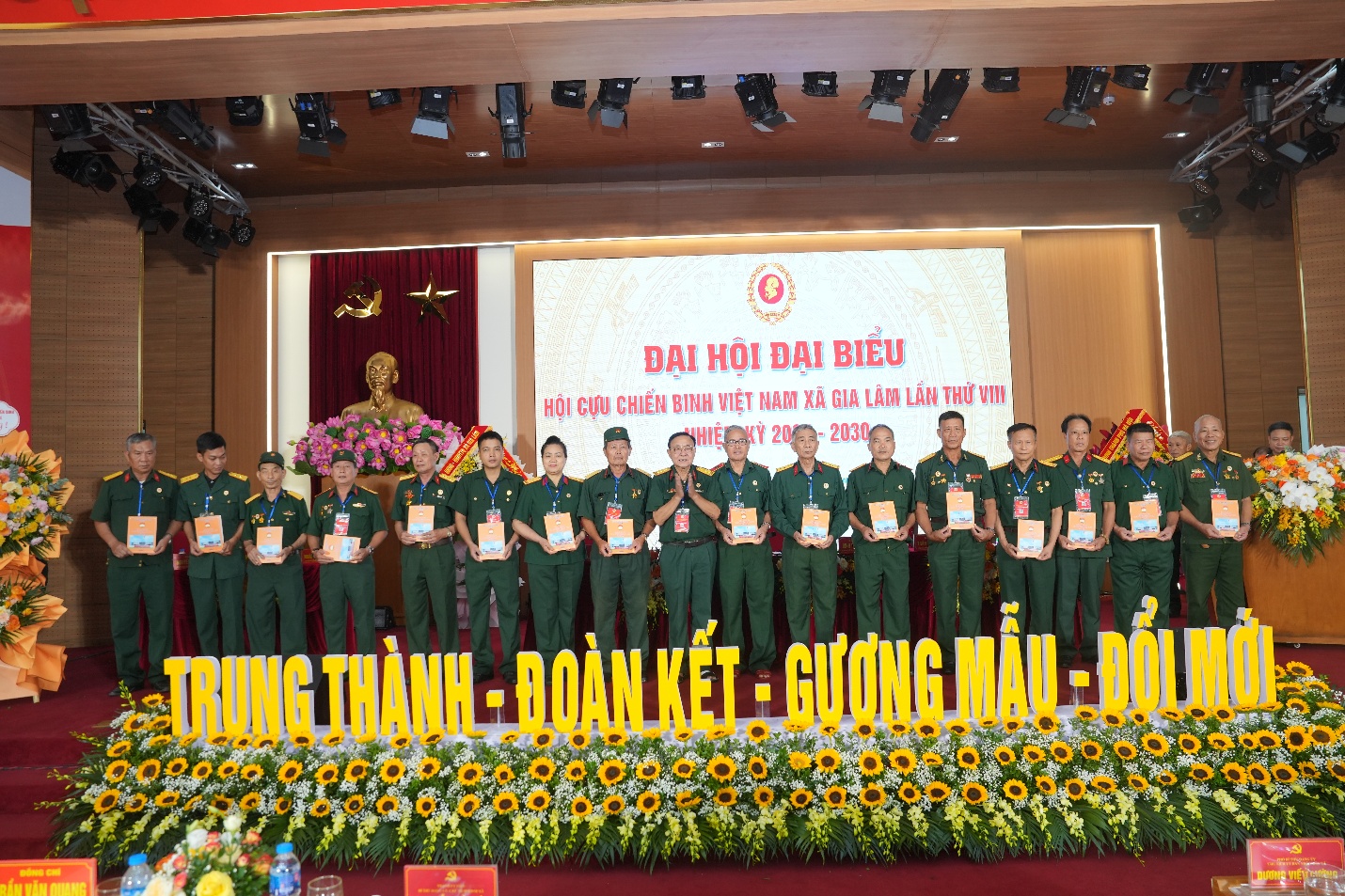 ĐẠI HỘI ĐẠI BIỂU HỘI CỰU CHIẾN BINH XÃ GIA LÂM LẦN THỨ VIII, NHIỆM KỲ 2025 – 2030 THÀNH CÔNG TỐT ĐẸP- Ảnh 8.