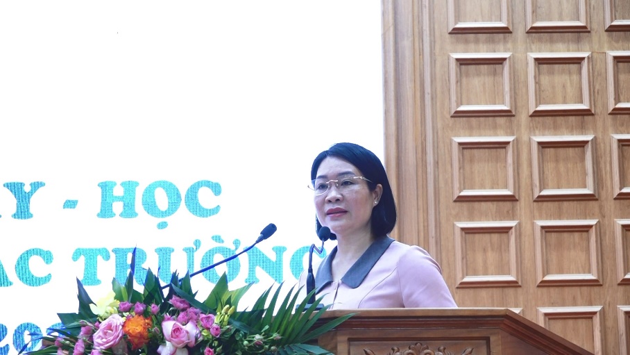 Hội nghị nâng cao chất lượng dạy – học tiếng Anh tại 8 xã khu vực Ba Vì: Hướng tới xây dựng mô hình tiếng Anh là ngôn ngữ thứ hai trong trường học- Ảnh 2.