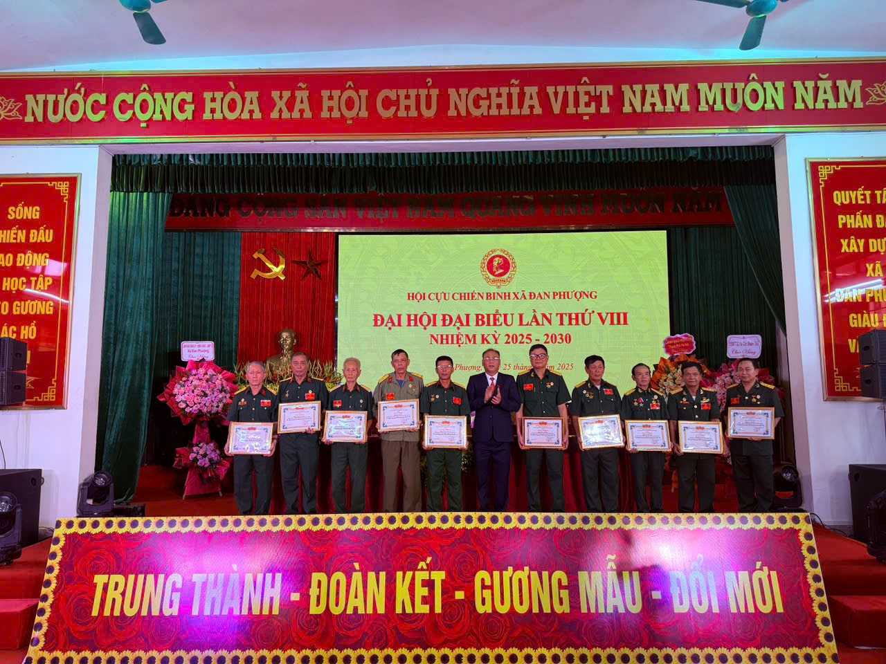 Phát huy phẩm chất “ Bộ đội Cụ Hồ” xây dựng Hội CCB xã Đan Phượng vững mạnh.- Ảnh 3.