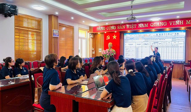 TRƯỜNG THCS YÊN SỞ TRIỂN KHAI THỰC HIỆN CÔNG TÁC PHỔ CẬP GIÁO DỤC, XOÁ MÙ CHỮ NĂM 2025
- Ảnh 2.