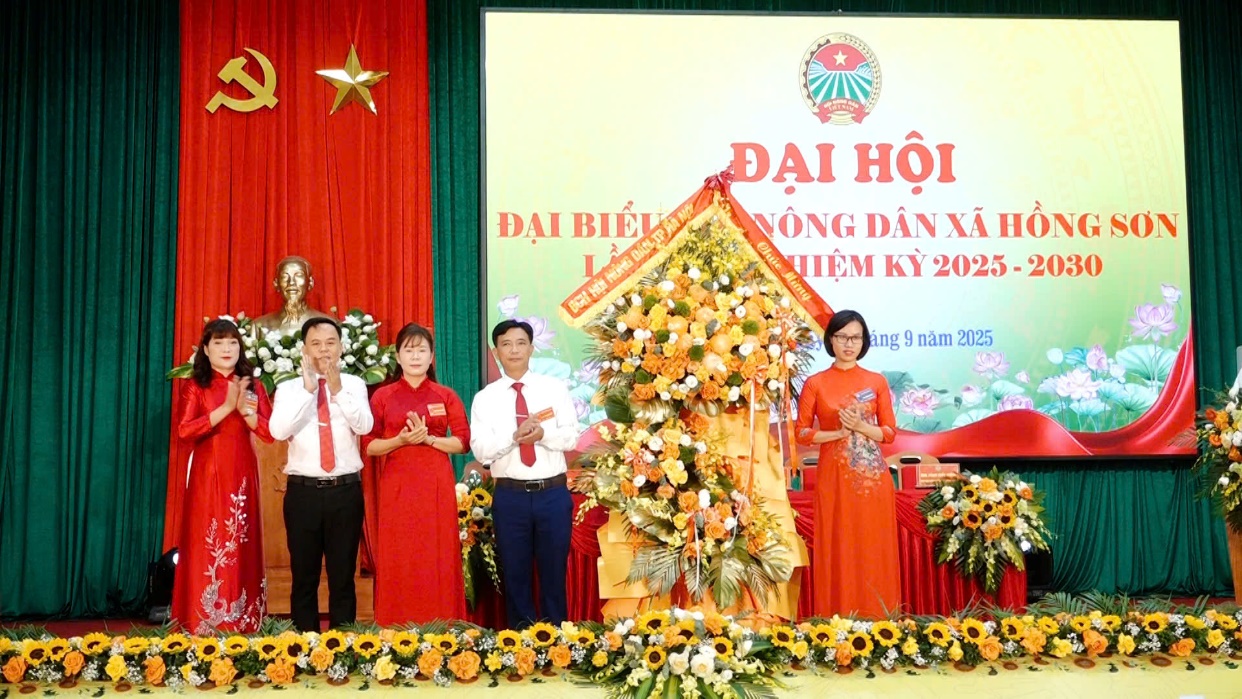 Hội Nông dân xã Hồng Sơn “Đoàn kết - Hành động - Sáng tạo - Phát triển” xây dựng quê hương giàu đẹp, văn minh, hiện đại- Ảnh 1.