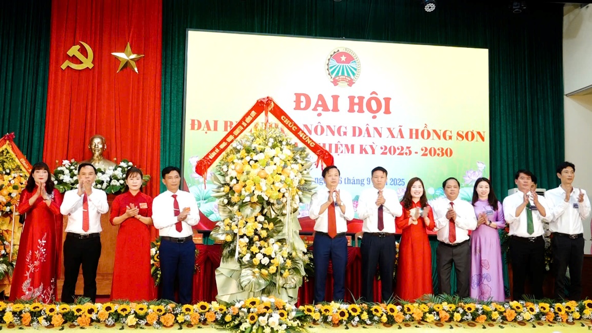 Hội Nông dân xã Hồng Sơn “Đoàn kết - Hành động - Sáng tạo - Phát triển” xây dựng quê hương giàu đẹp, văn minh, hiện đại- Ảnh 2.