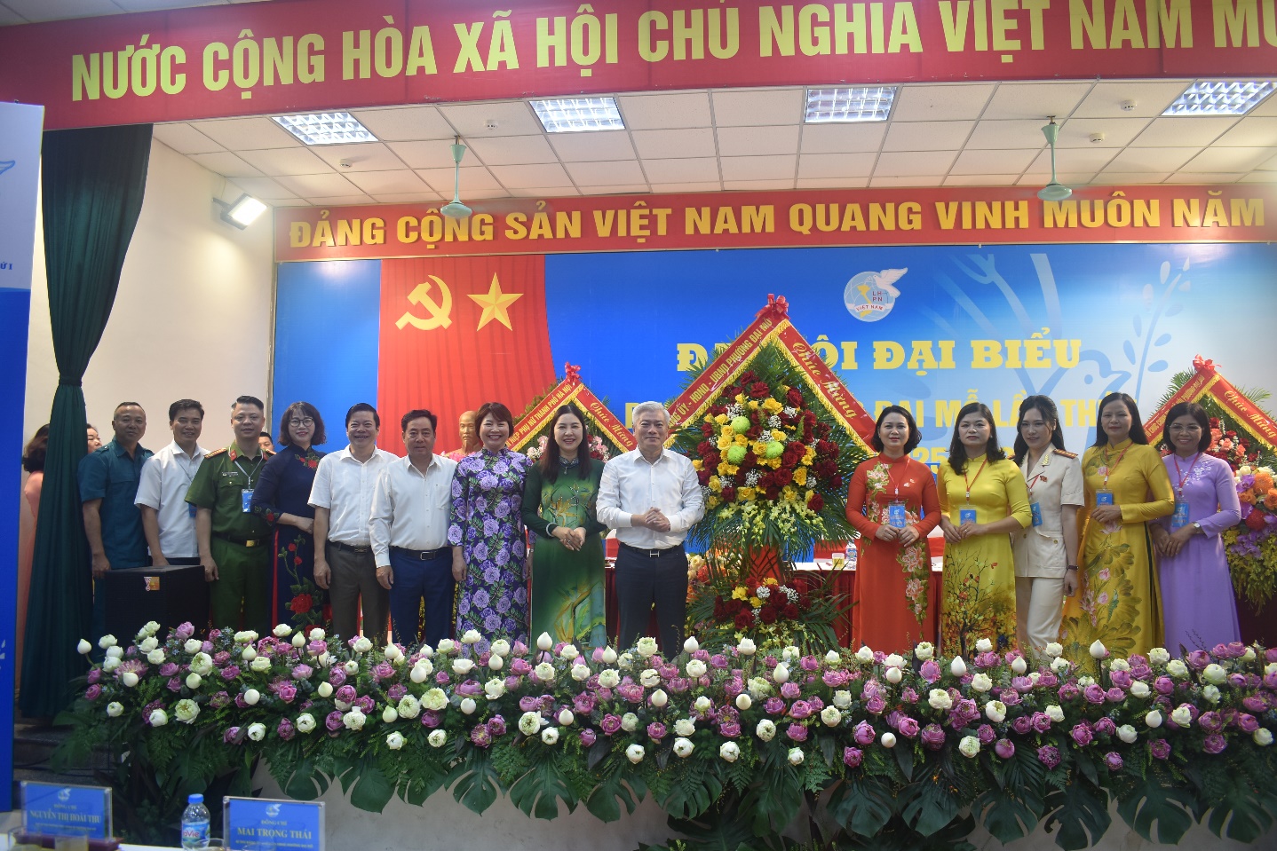 Đại hội đại biểu Hội Liên hiệp Phụ nữ phường Đại Mỗ lần thứ I, nhiệm kỳ 2025 - 2030 thành công tốt đẹp- Ảnh 1.