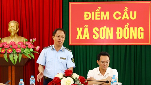 BCĐ 389 xã Sơn Đồng triển khai đợt cao điểm kiểm tra ATTP dịp Tết Trung thu năm 2025 trên địa bàn- Ảnh 3.