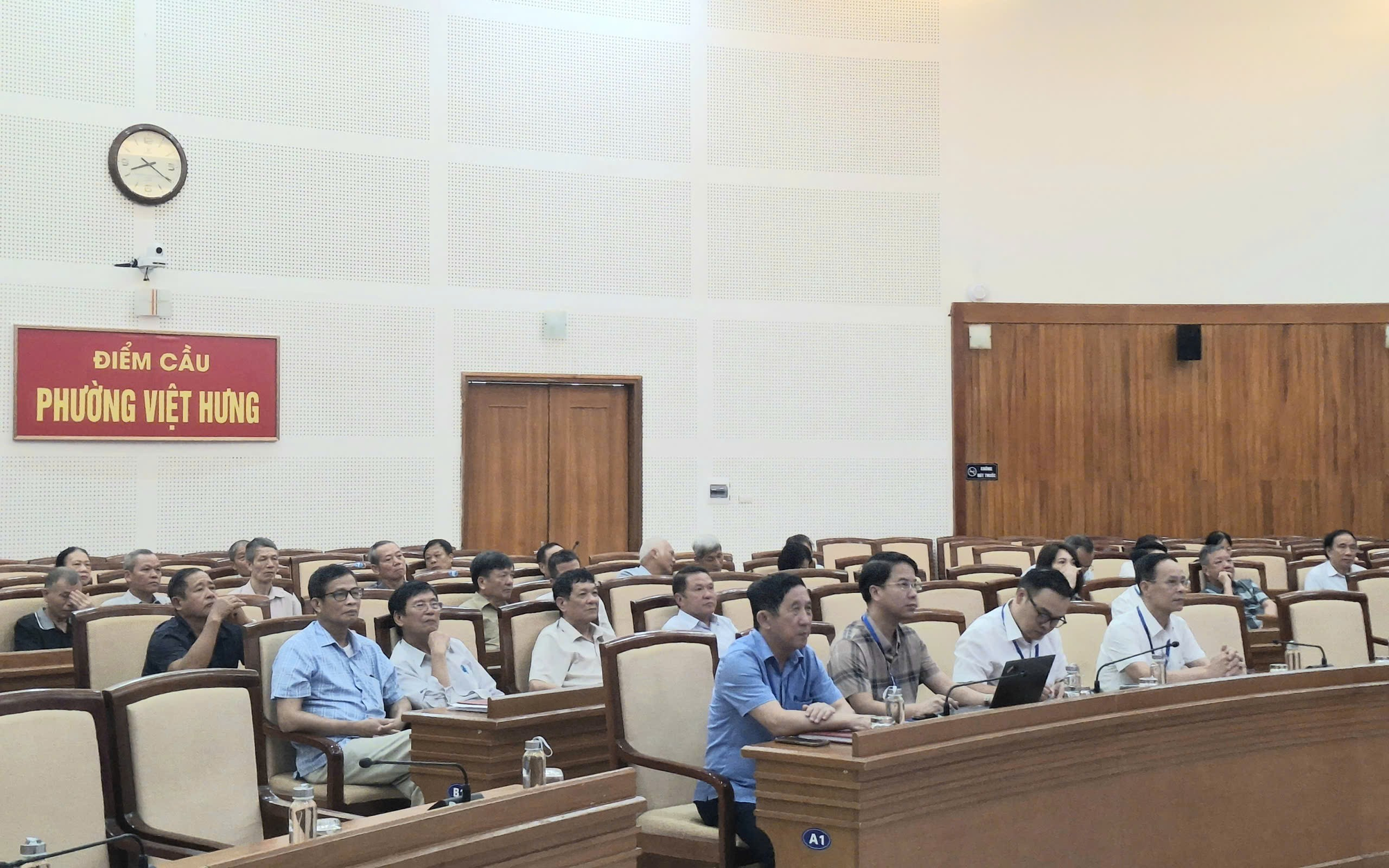 Đoàn đại biểu Quốc hội thành phố Hà Nội tiếp xúc với cử tri các xã, phường thuộc đơn vị bầu cử số 2 sau kỳ họp thứ Chín, Quốc hội khóa XV