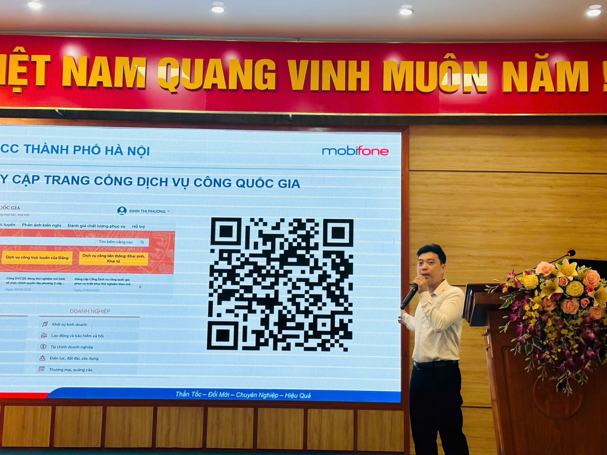 Chuyển đổi số nâng cao hiệu quả chính quyển địa phương 2 cấp- Ảnh 2.