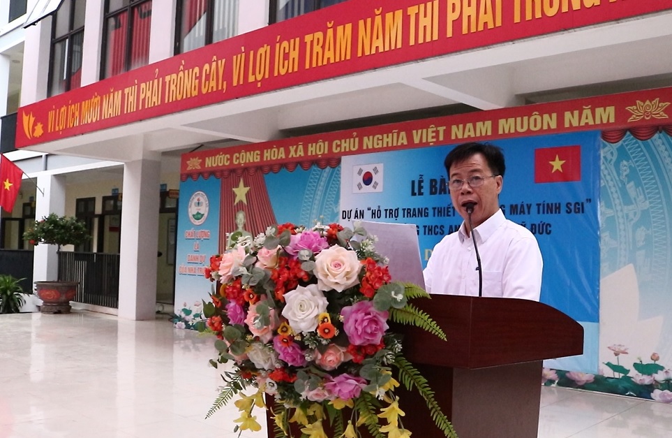 Công ty Bảo hiểm Bảo lãnh Seoul (Hàn Quốc): Trao Tặng Phòng Máy Tính trị Giá 650 triệu đồng cho Trường THCS An Phú- Ảnh 7.