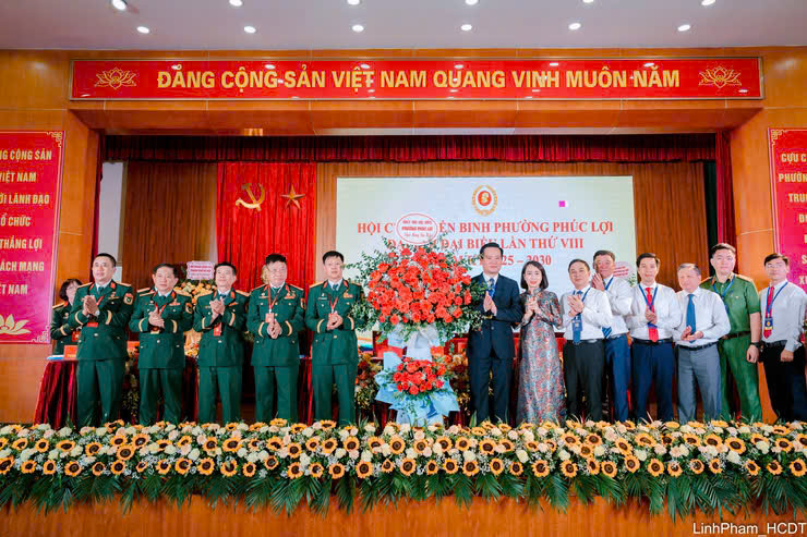 Phát huy phẩm chất “Bộ đội Cụ Hồ”, Hội Cựu chiến binh phường Phúc Lợi bước vào nhiệm kỳ mới- Ảnh 6.