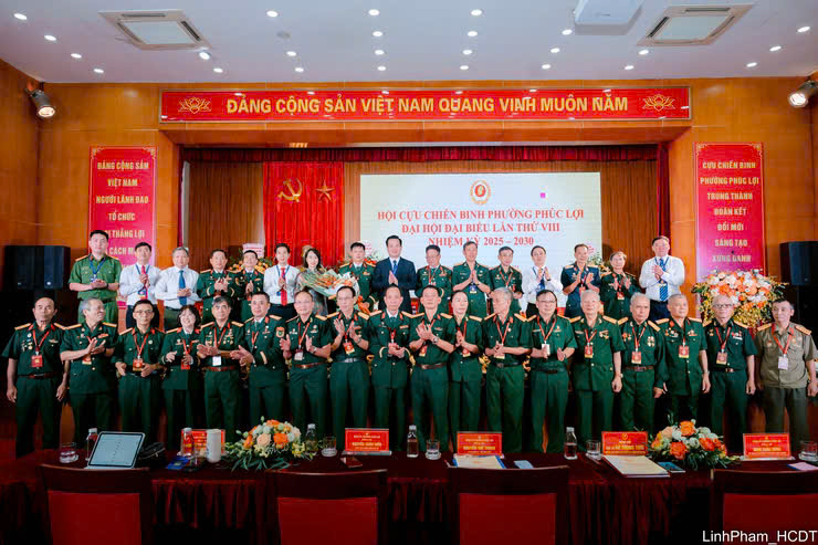 Phát huy phẩm chất “Bộ đội Cụ Hồ”, Hội Cựu chiến binh phường Phúc Lợi bước vào nhiệm kỳ mới- Ảnh 7.