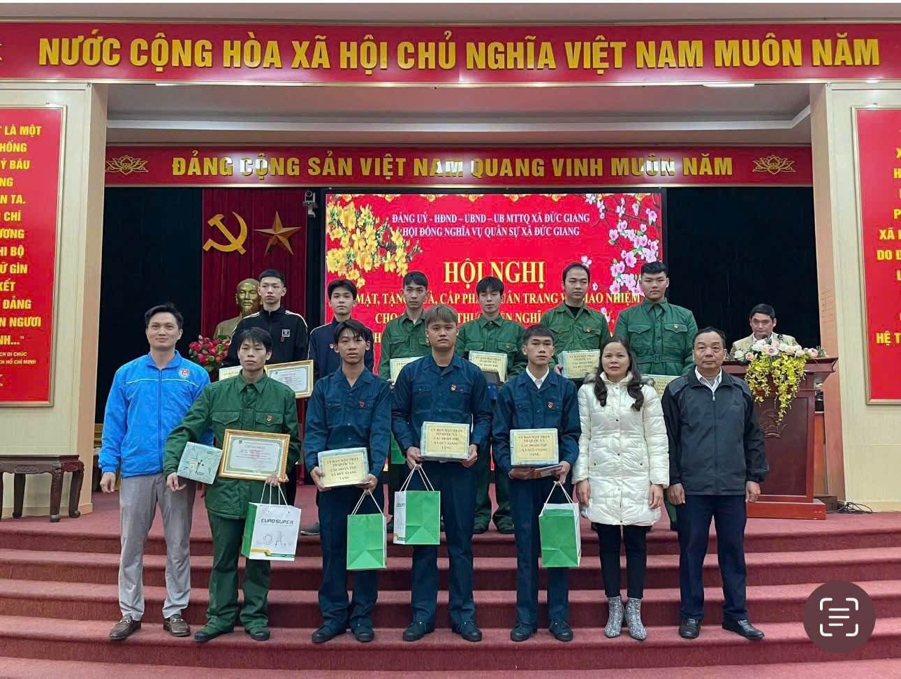 Hội LHPN xã Hoài Đức khẳng định vi trí, vai trò của phụ nữ trong công cuộc đổi mới- Ảnh 10.