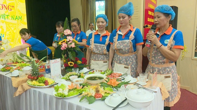 Hội LHPN xã Hoài Đức khẳng định vi trí, vai trò của phụ nữ trong công cuộc đổi mới- Ảnh 2.