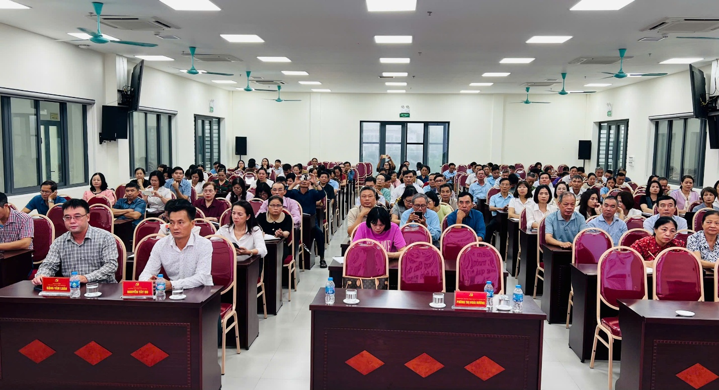 Khai mạc lớp Bồi dưỡng nâng cao nghiệp vụ công tác kiểm tra, giám sát, thi hành kỷ luật Đảng- Ảnh 3.