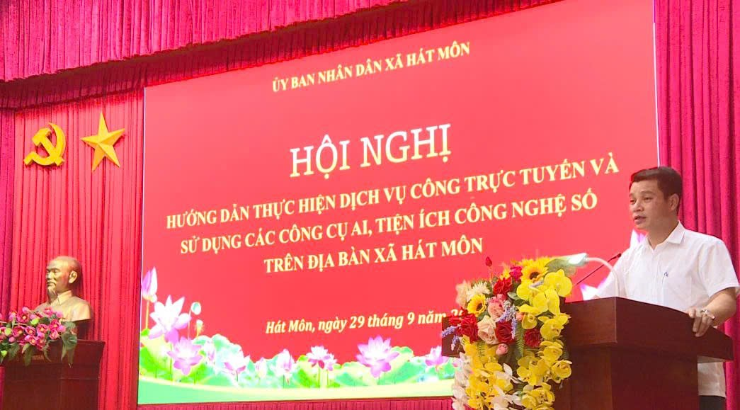 Hát Môn: tập huấn “Hướng dẫn thực hiện dịch vụ công trực tuyến và sử dụng các công cụ AI, tiện ích công nghệ số- Ảnh 5.