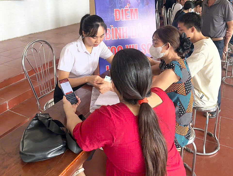 C:\Users\May tinh Loc Ninh\Downloads\binh dan hoc vu so (7).jpg