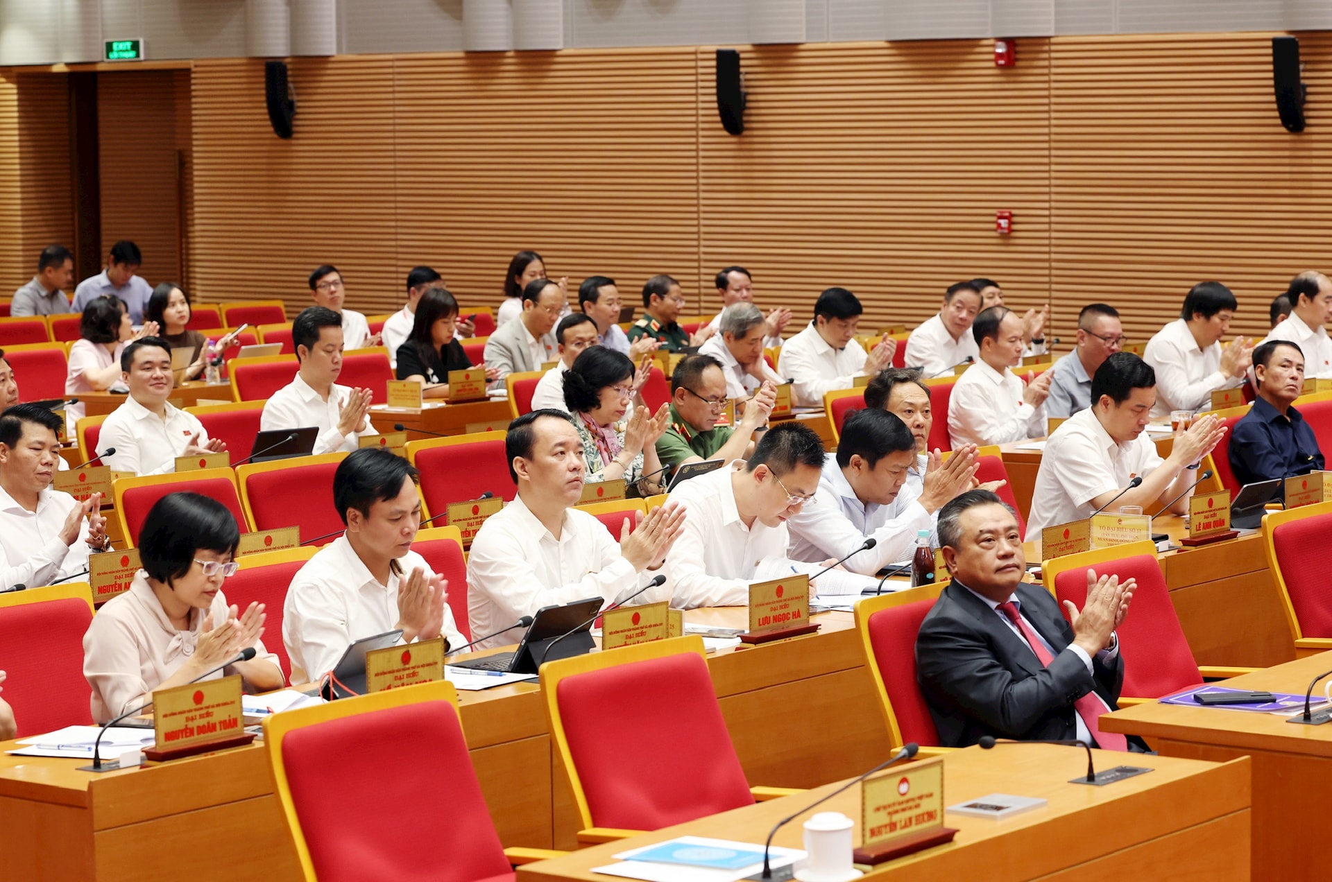 Kỳ họp thứ hai mươi sáu HĐND thành phố Hà Nội khóa XVI: Xem xét 4 nhóm vấn đề quan trọng- Ảnh 2.