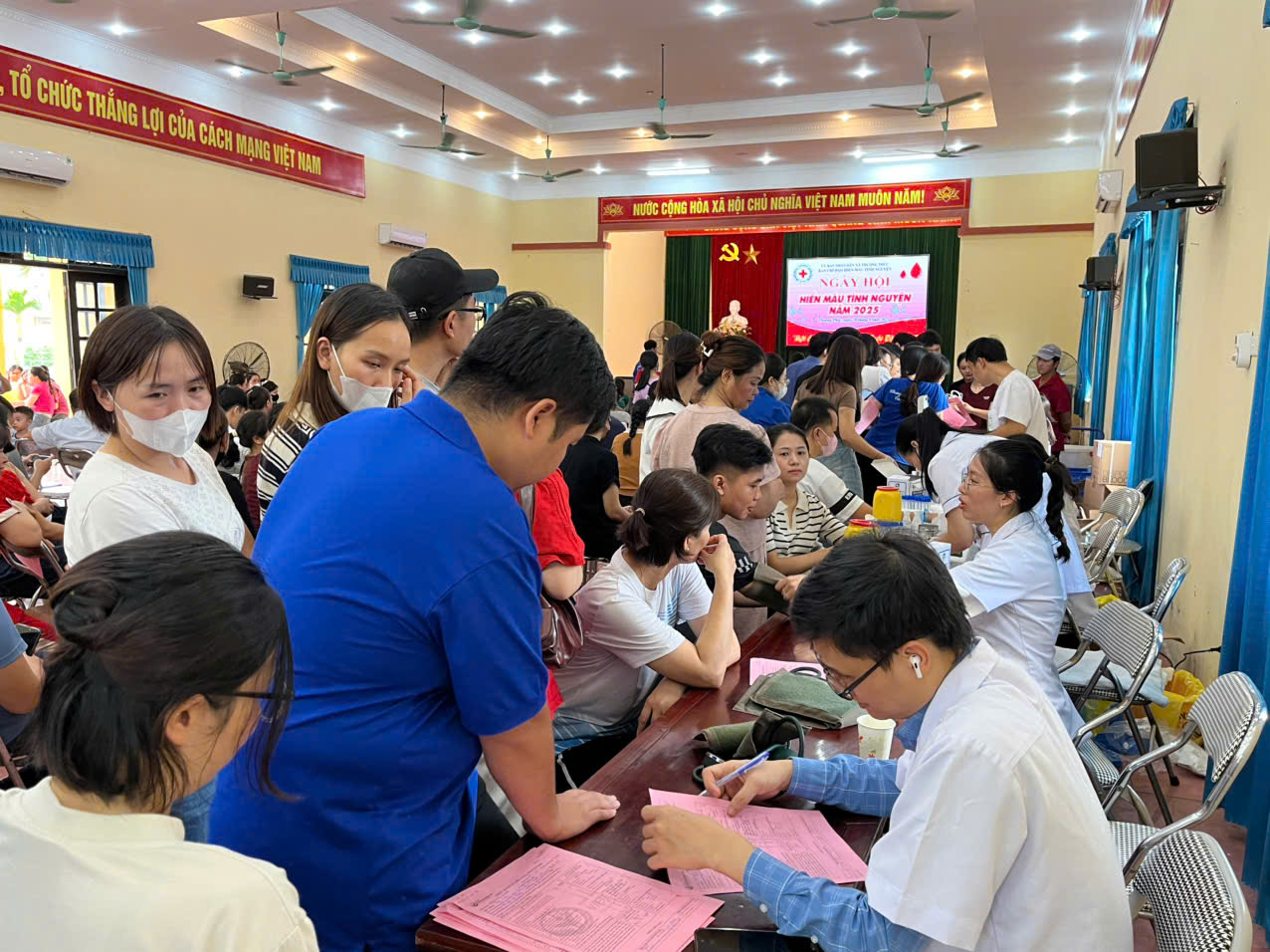 Những hình ảnh đẹp “Ngày hội hiến máu tình nguyện” xã Thượng Phúc lần thứ 1- Ảnh 3.