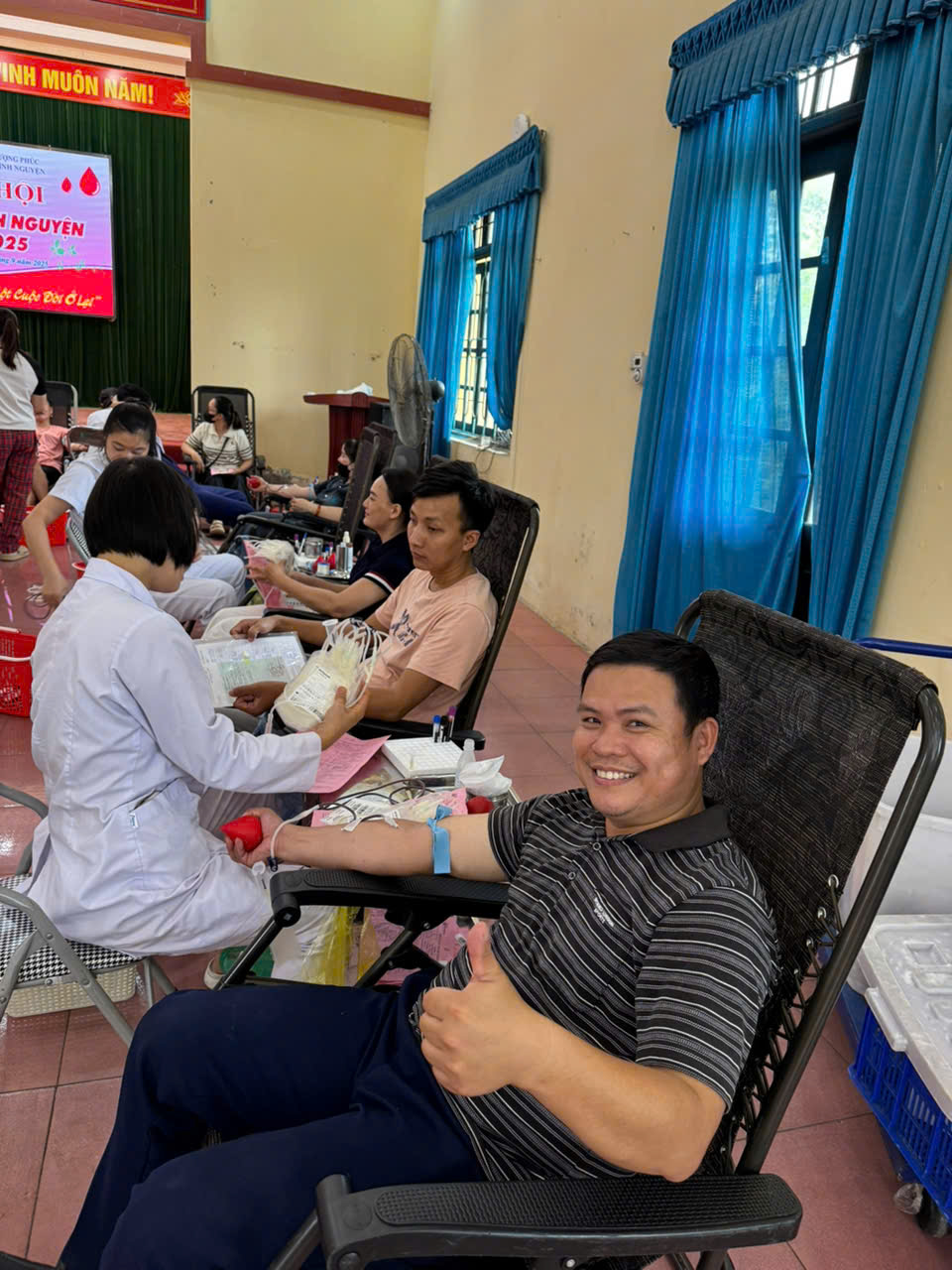 Những hình ảnh đẹp “Ngày hội hiến máu tình nguyện” xã Thượng Phúc lần thứ 1- Ảnh 9.