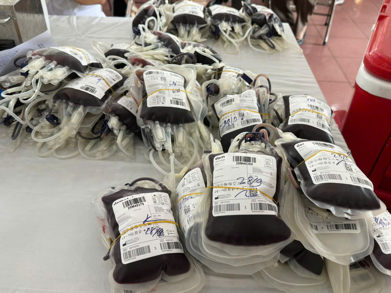 Những hình ảnh đẹp “Ngày hội hiến máu tình nguyện” xã Thượng Phúc lần thứ 1- Ảnh 12.