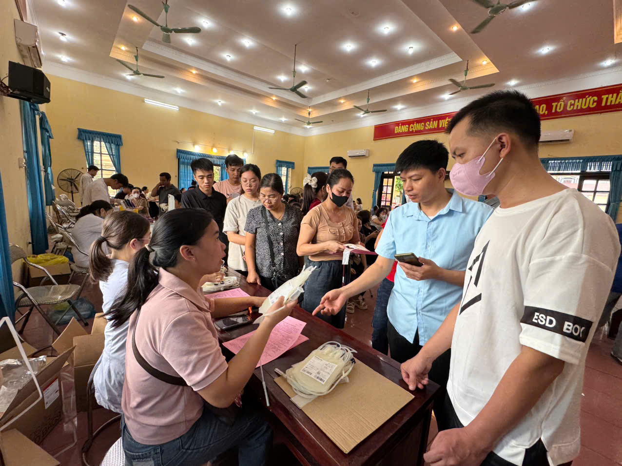 Những hình ảnh đẹp “Ngày hội hiến máu tình nguyện” xã Thượng Phúc lần thứ 1- Ảnh 6.