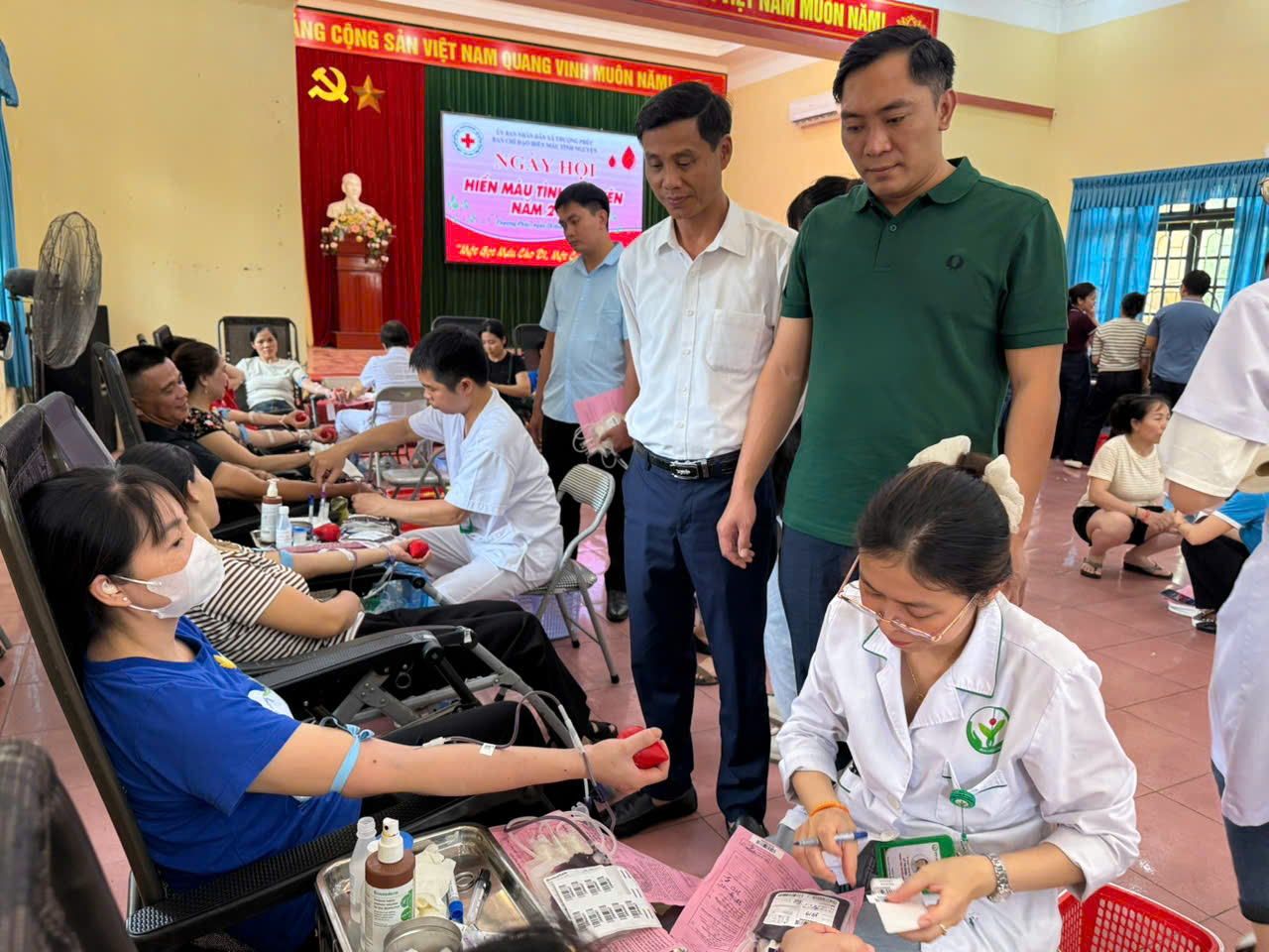 Những hình ảnh đẹp “Ngày hội hiến máu tình nguyện” xã Thượng Phúc lần thứ 1- Ảnh 5.