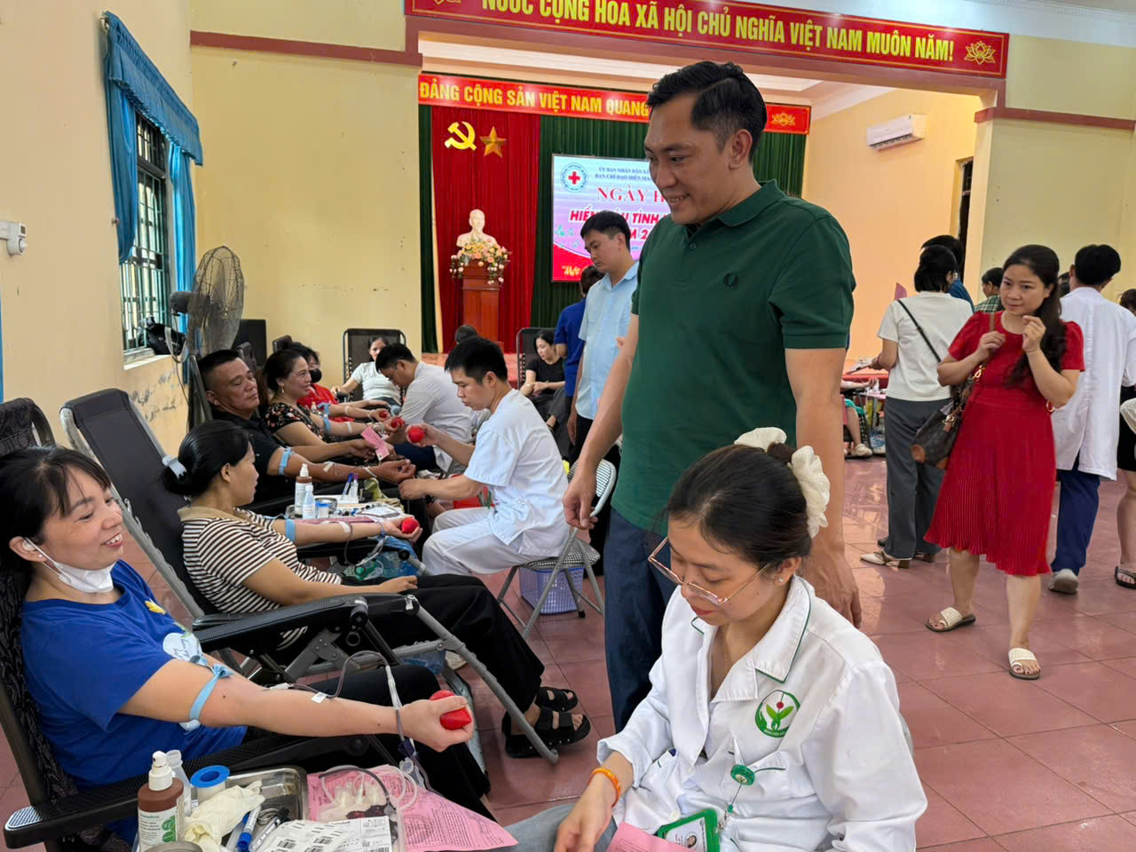 Những hình ảnh đẹp “Ngày hội hiến máu tình nguyện” xã Thượng Phúc lần thứ 1- Ảnh 4.